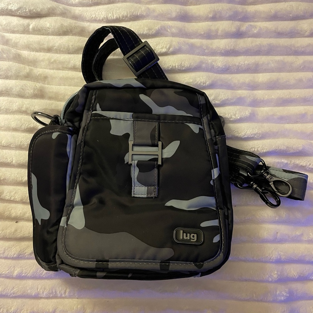 Lug Can Can Camo Crossbody/Belt Bag
